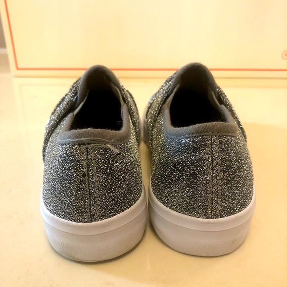 NEW-Girls Metallic glitter vulcanized slip on, size 12 - Picture 7 of 15